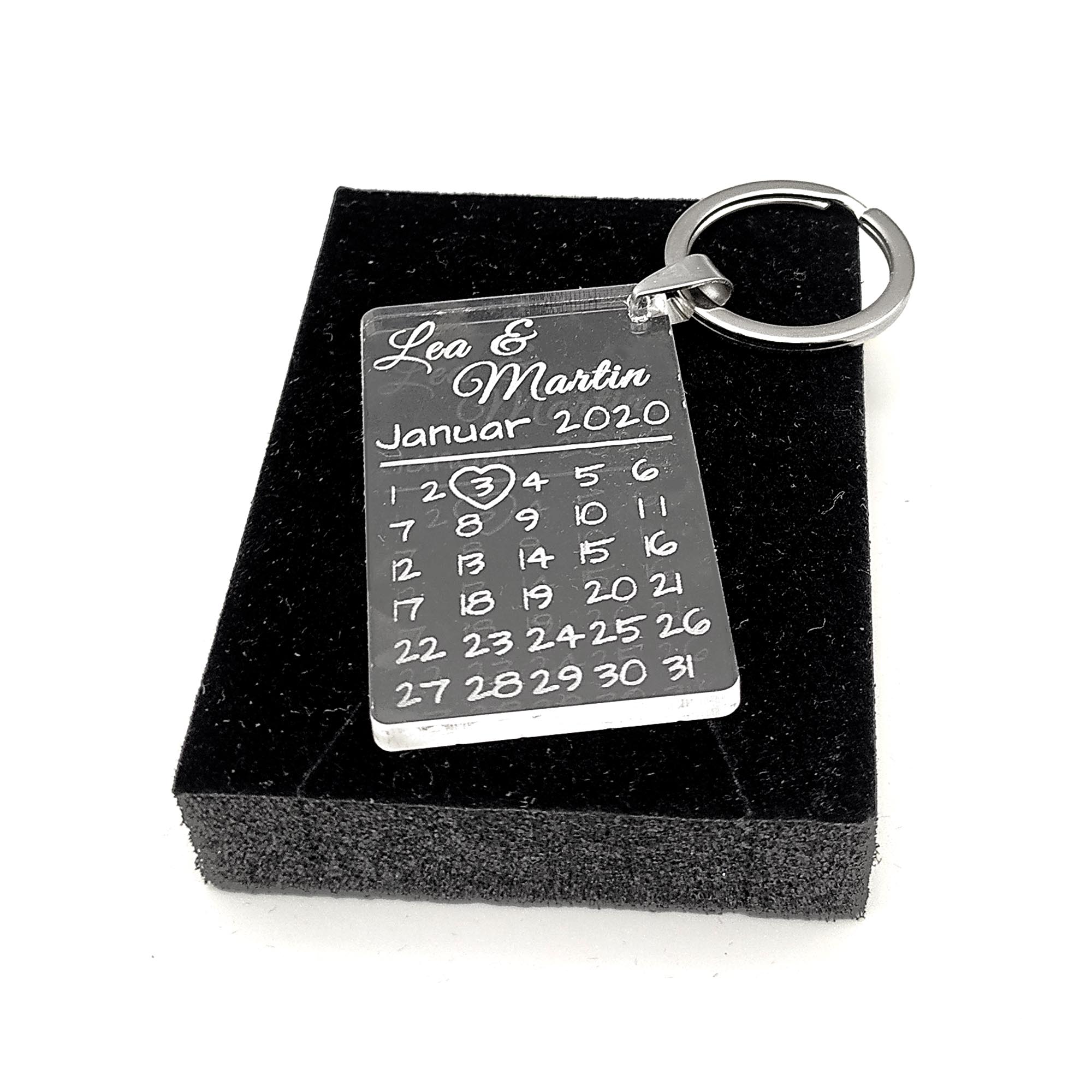 Personalisierter Acrylglas Schlüsselanhänger - Kalender Datum Motiv - Geschenk 